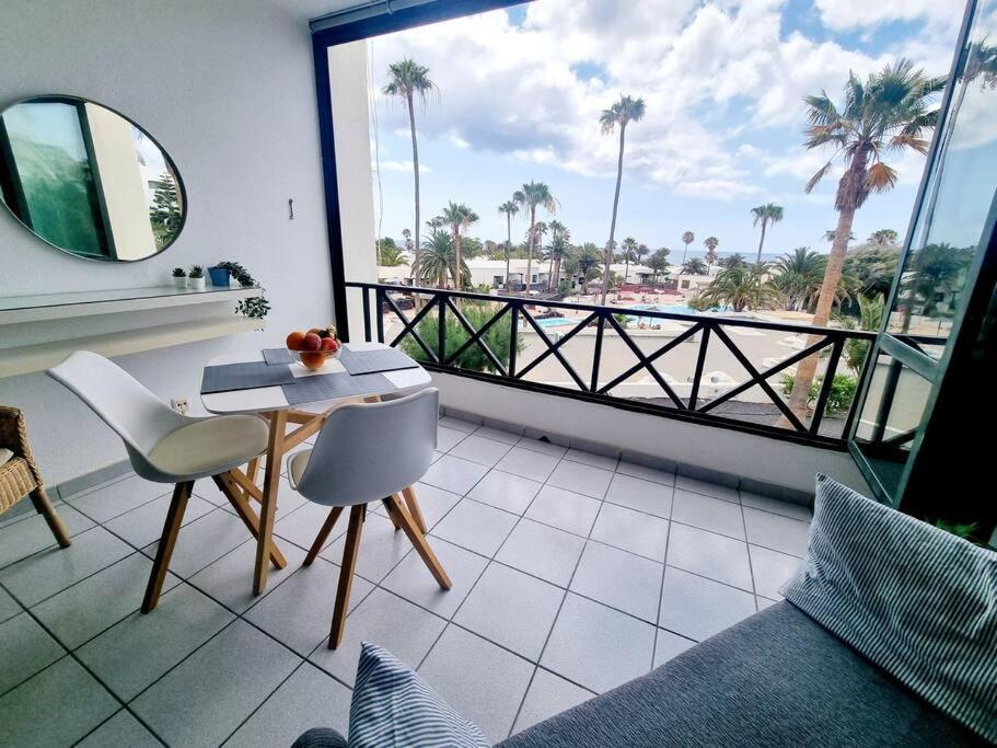 Luxury Ocean View Playa Roca Daire Costa Teguise Dış mekan fotoğraf