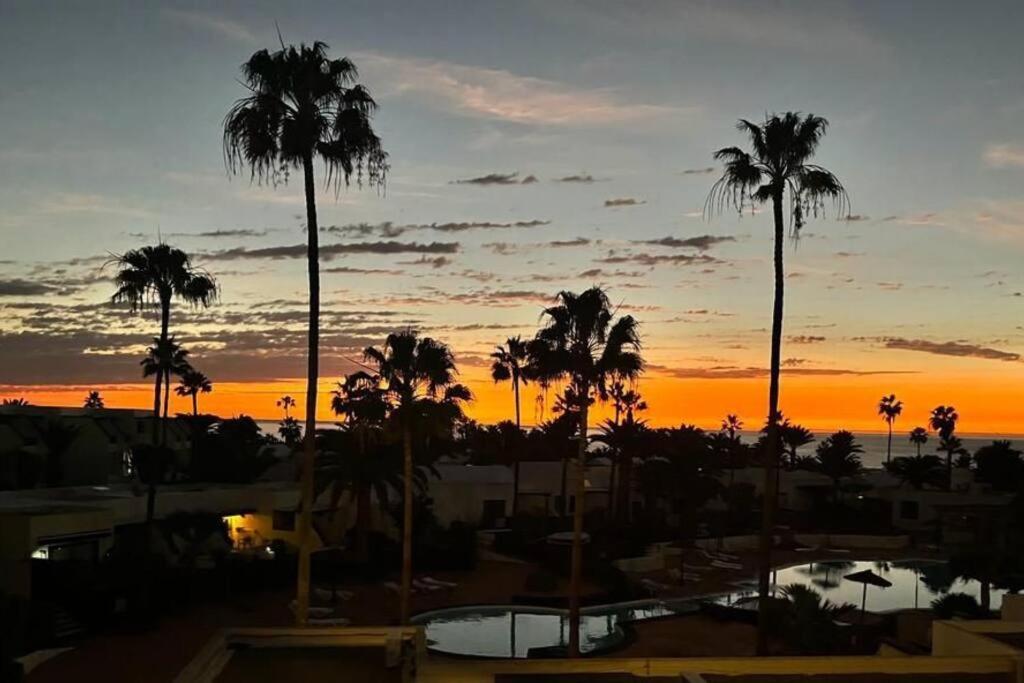 Luxury Ocean View Playa Roca Daire Costa Teguise Dış mekan fotoğraf