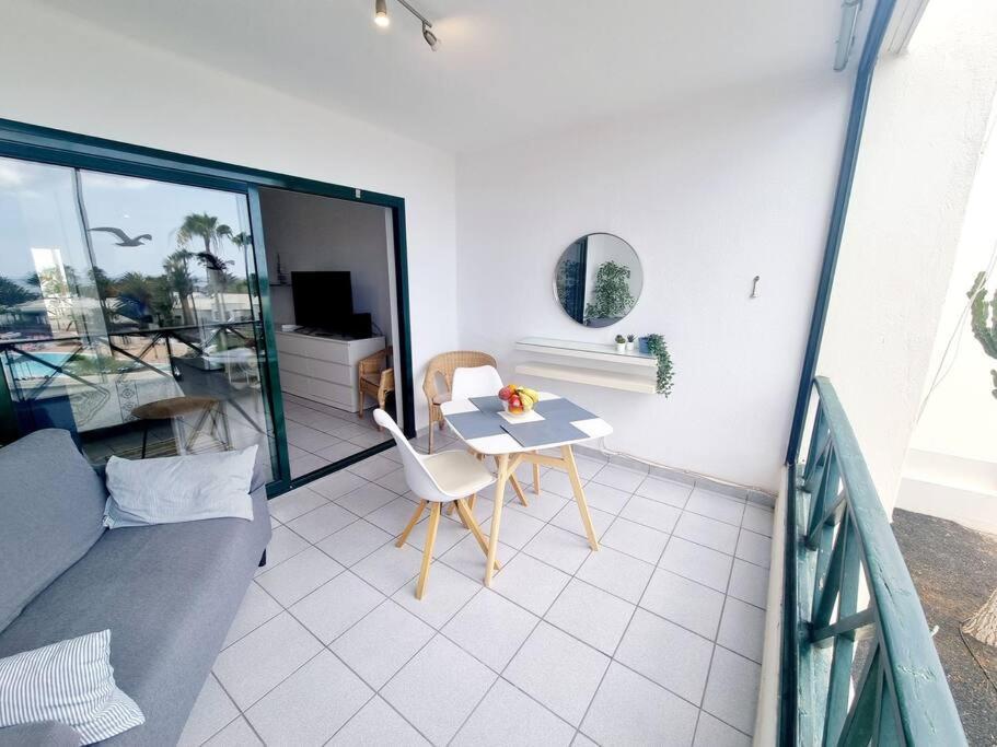 Luxury Ocean View Playa Roca Daire Costa Teguise Dış mekan fotoğraf