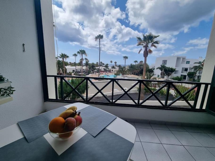 Luxury Ocean View Playa Roca Daire Costa Teguise Dış mekan fotoğraf