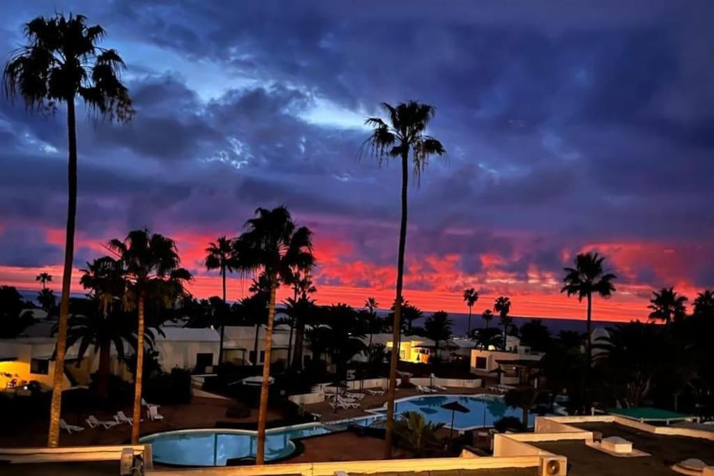Luxury Ocean View Playa Roca Daire Costa Teguise Dış mekan fotoğraf