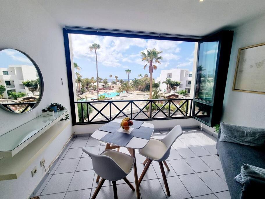 Luxury Ocean View Playa Roca Daire Costa Teguise Dış mekan fotoğraf