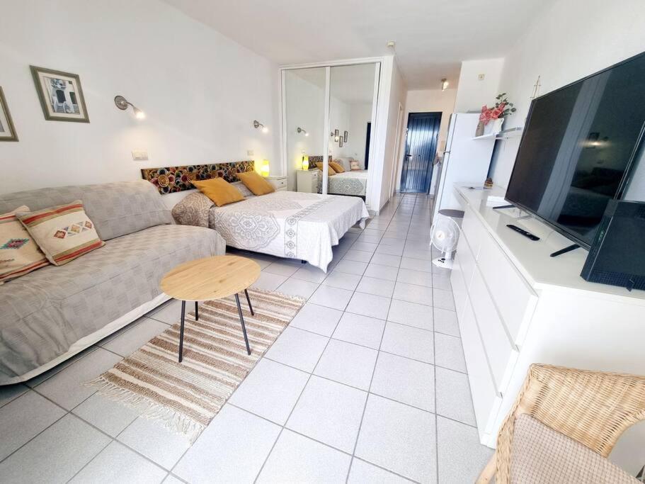 Luxury Ocean View Playa Roca Daire Costa Teguise Dış mekan fotoğraf