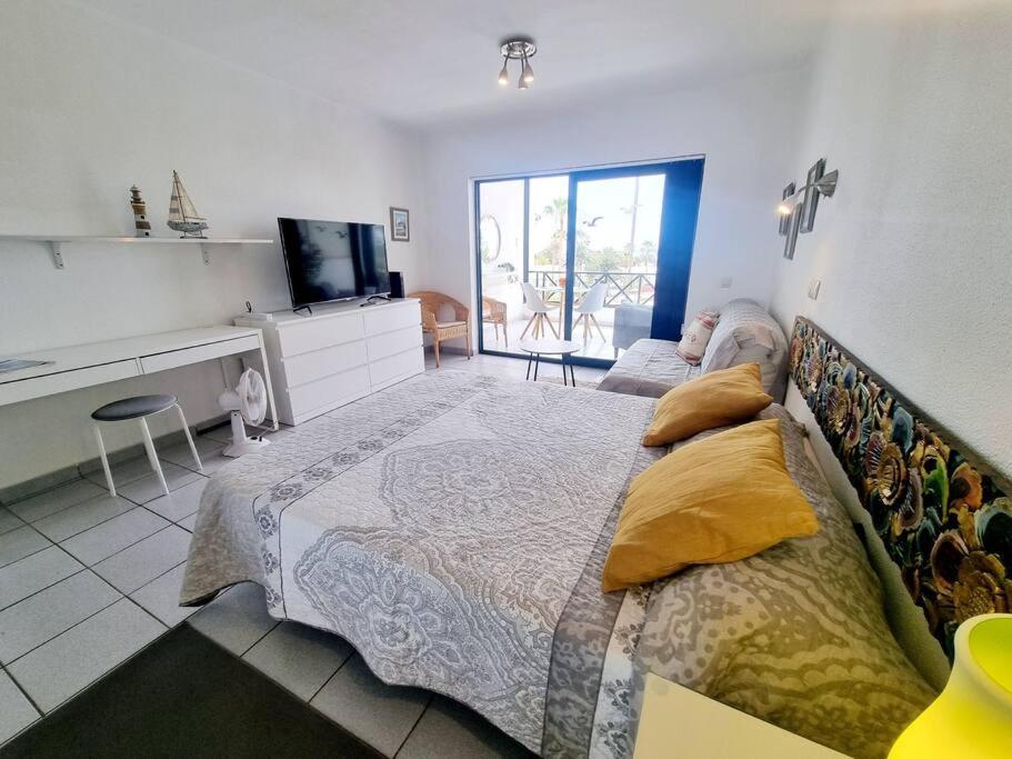 Luxury Ocean View Playa Roca Daire Costa Teguise Dış mekan fotoğraf